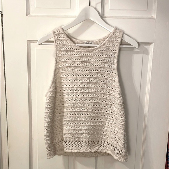 White Crochet cropped Sleeveless Top - Picture 1 of 7